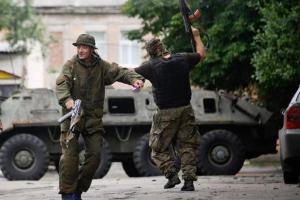 В Крыму российские военные устроили массовую пьянку с дебошем: местные жители в ярости