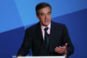 Фийон: Власти РФ никогда не вернут Украине оккупированный Крым