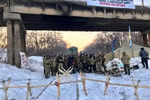 «Укрзализныця» обнаружила хищение груза с заблокированного в Щербиновке тепловоза с вагонами