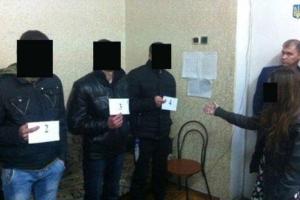 Охотники за золотом напали на молодую девушку в Николаеве