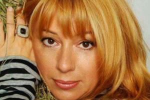 Алена Апина выпустит новый провокационный клип