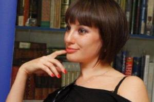 Любовные отношения Тарасова и Костенко продлятся недолго - блогер 