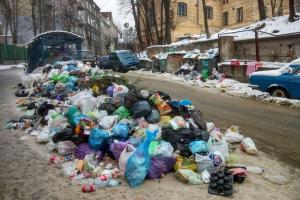Львовский мэр от отчаяния "сошел с ума" - блогер о предложении Садового вывозить мусор в Чернобыльскую зону