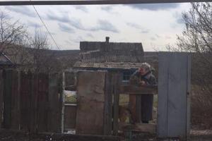 Боевики открыли огонь по Авдеевке: в городе разрушены 18 домов