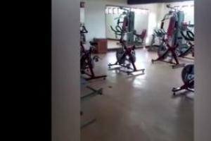 Призрак пришел позаниматься в мексиканский спортзал: очевидцы были шокированы 