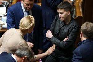 Савченко назвала Тимошенко "холодной восковой куклой"
