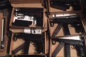 СБУ перекрыла мощный канал контрабанды оружия из Европы и США