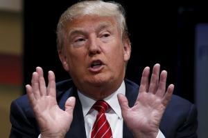 В США Дональд Трамп призвал школьников не следовать по его пути