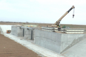 В Северо-Крымский канал началась подача воды из Днепра, однако Крым ее не получит