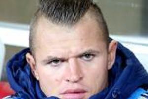 Бросила жениха ради обеспеченного спортсмена: любовницу Дмитрия Тарасова продолжают поливать грязью