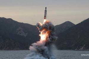 КНДР отключили от SWIFT. Следующая Россия?