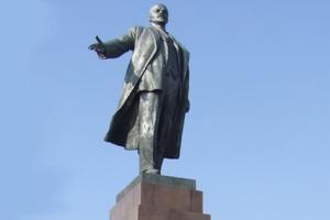 В "ДНР" пенсионеры провели митинг в честь дня рождения Ленина