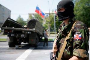 Командование боевиков "ДНР" дало распоряжение применять "тяжелое" вооружение по особому указанию