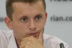 Бортник: Порошенко никто не даст решать проблемы Украины за счет Донбасса