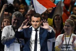 В сети обсуждают выборы Президента во Франции