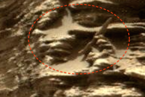 Марсоход третьего поколения заснял гигантскую руку на Марсе