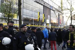 В Дортмунде прогремел взрыв: СМИ сообщают о пострадавшем футболисте