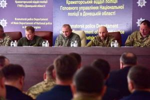 Анатолий Матиос представил нового военного прокурора сил АТО - Олега Сенюка