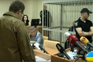 Казанский прокомментировал выход из зала суда под залог экс-главы луганской налоговой Антипова