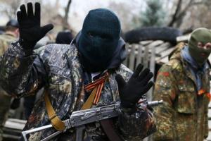 На Луганщине трое мирных жителей подорвались на вражеской растяжке