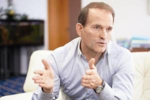 Наступление на права русскоязычного населения Украины продолжается - Медведчук