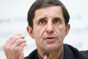 Зорян Шкиряк призвал украинцев носить маковый цветок в День Памяти