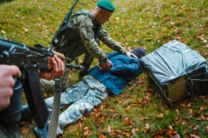 На Буковине пограничники со стрельбой задержали контрабандистов