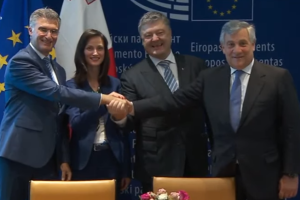 Безвиз для Украины окончательно утвержден