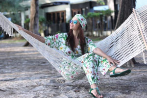 Эвелина Бледанс ответила на критику своих дизайнерских способностей