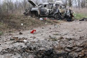 Взрыв автомобиля ОБСЕ в "ЛНР": момент трагедии попал на видео