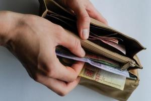 Гройсман обещает повысить среднюю зарплату до 10 тысяч гривен