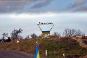 В Павлополе боевики обстреляли местную школу: повреждены стены, крыша, окна