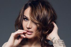 Алена Водонаева показала, чем занимается каждое утро на протяжении двух лет