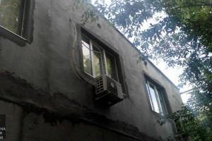 В Харькове вор прятался от полицейских в диване