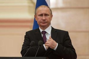 Путин захотел, чтобы новые граждане России давали ему клятву