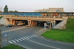 В киевском метро погиб экстремал-зацепер