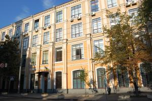 В здании Высшего административного суда возник пожар: происходит эвакуация людей