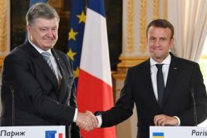 «Формула Макрона»: президент Франции предложил стратегию выполнения Минских соглашений
