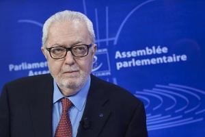 Педро Аграмунт исключен из рядов "Европейской народной партии"