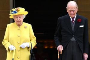 Супруг Елизаветы II попал в больницу с инфекцией