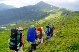 Спасатели ищут туриста, заблудившегося во время восхождения на г. Говерла
