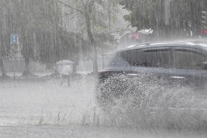 На Москву может обрушиться буря века: пользователи соцсетей в ожидании апокалипсиса