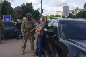 На Житомирщине СБУ задержала участников ОПГ, которые планировали взорвать стратегический объект