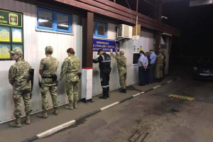 Замначальника ТП «Вилок» Закарпатской таможни прокуратура поймала на "горячем"