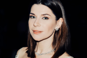 "Выгляжу, как будто мне 40 лет": актриса Екатерина Волкова показала свое фото с выпускного