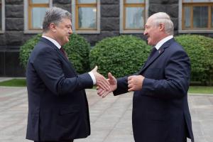 Проходит встреча Порошенко с Президентом Беларуси