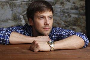 Актер Иван Жидков показал свою бабушку