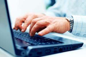 "Подарок" россиянам: Партия Путина будет штрафовать за ложь в соцсетях