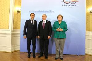 Второй день саммита: Меркель, Путин и Макрон обсудили ситуацию на востоке Украины