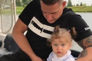 Бородина показала милое видео с мужем и младшей дочерью